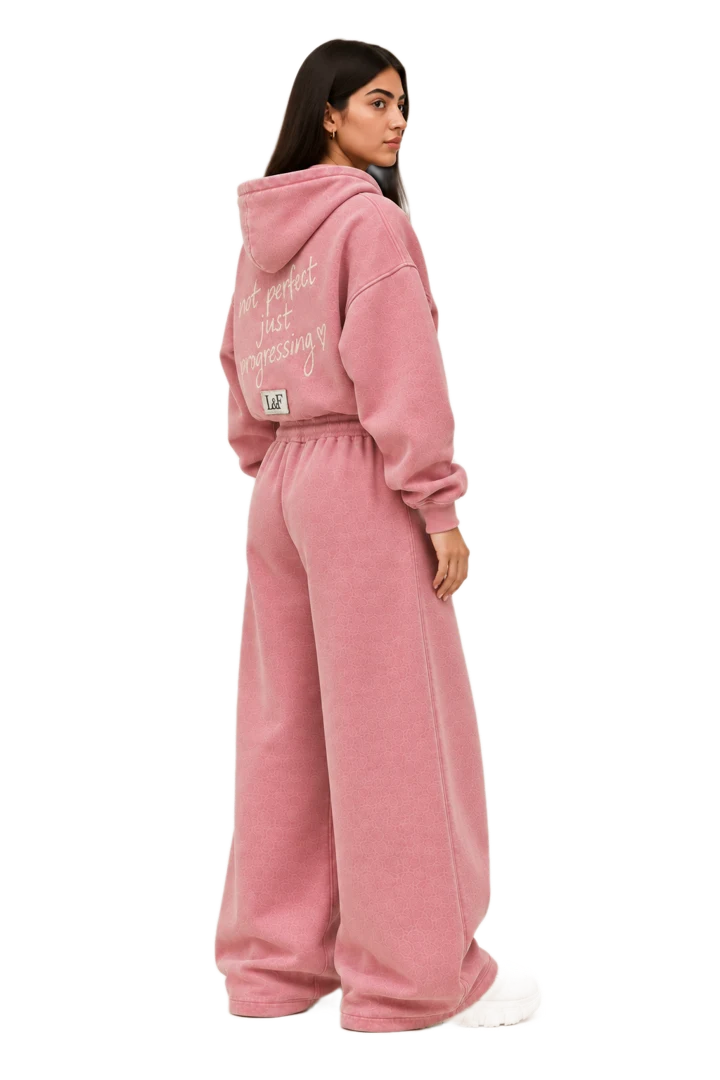 Believe Set worn, 270°