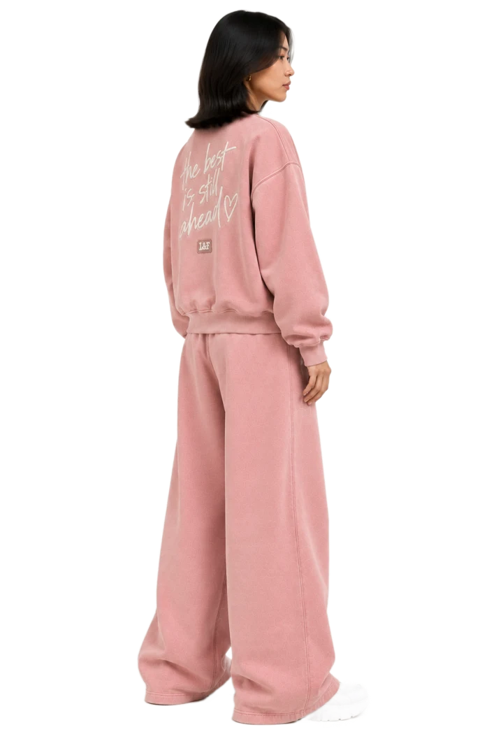 The Forever Forward Set worn, 270°