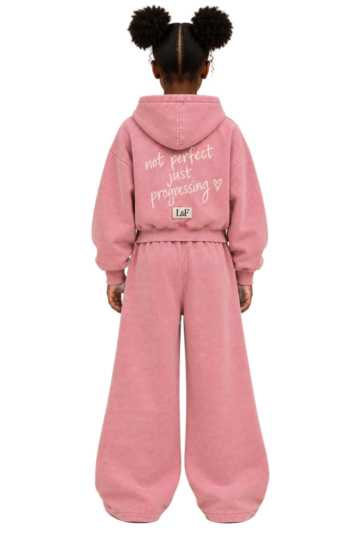 The Believe Set worn, 180°